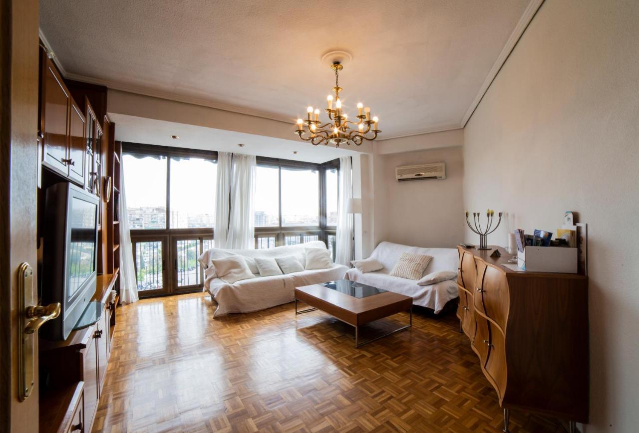 Awesome Apartment Center Valence Extérieur photo
