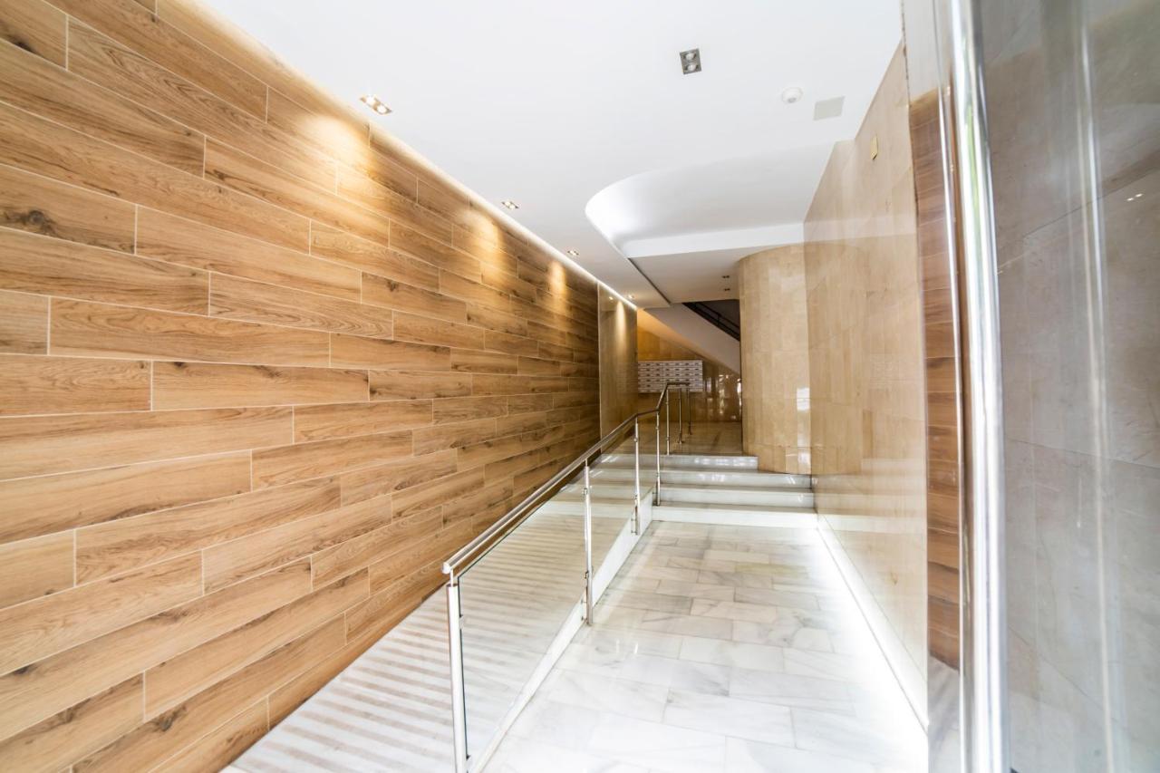 Awesome Apartment Center Valence Extérieur photo
