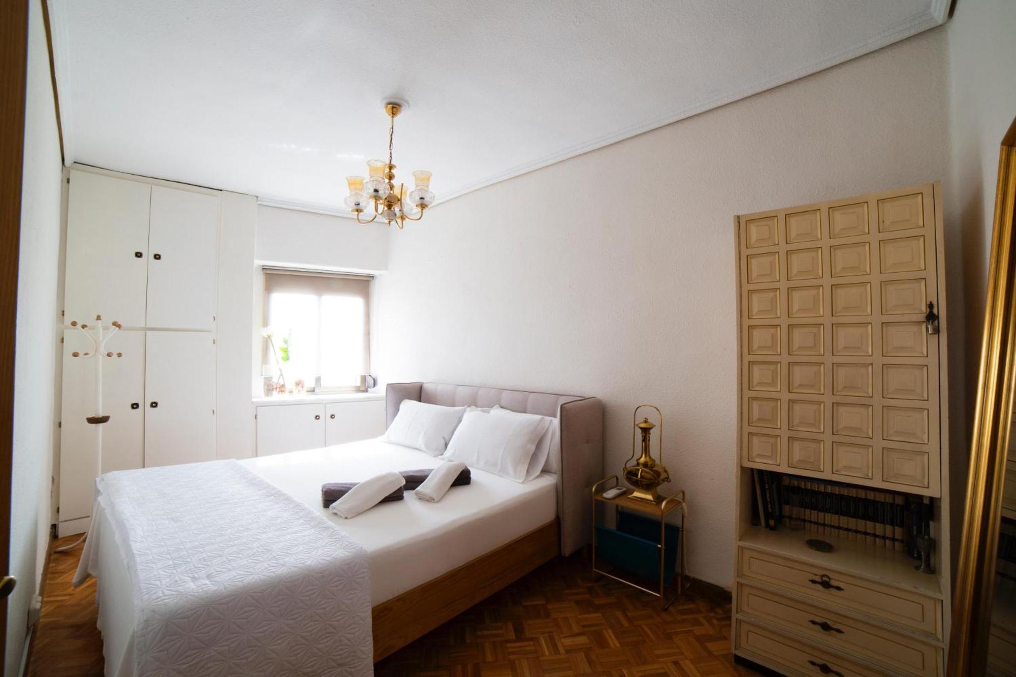 Awesome Apartment Center Valence Extérieur photo